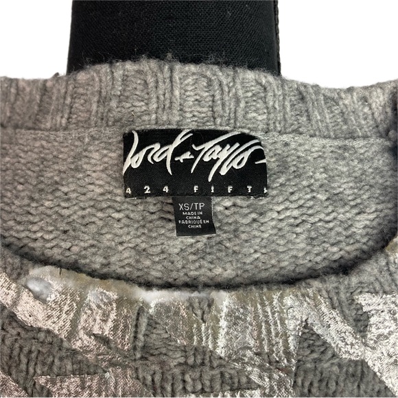 Lord & Taylor Silver & Grey Sweater - Picture 4 of 8